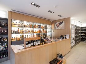 Винотека SimpleWine Каменноостровский