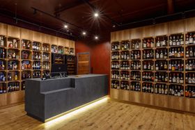 Винотека Wine & Whiskey by Simple Омск