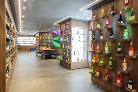 Винотека SimpleWine ТРК Горизонт