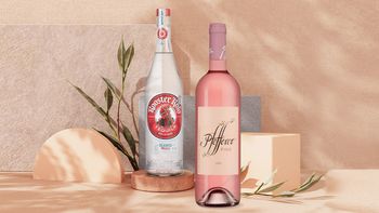 Выбор недели: розовое вино Pfefferer Pink и текила Rooster Rojo Blanco