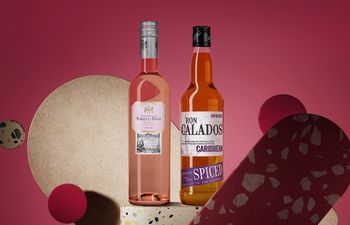 Выбор недели: вино Marques de Riscal Rosado и ром Ron Calados Caribbean Spiced