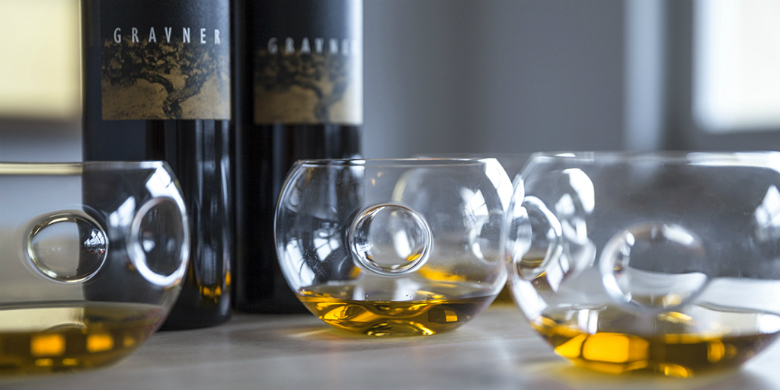 Чаша Гравнера - специальный бокал для оранжевого вина